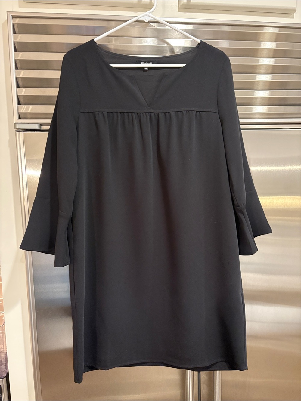 Madewell Black Long-Sleeve Shift Dress with Fluted Cuffs